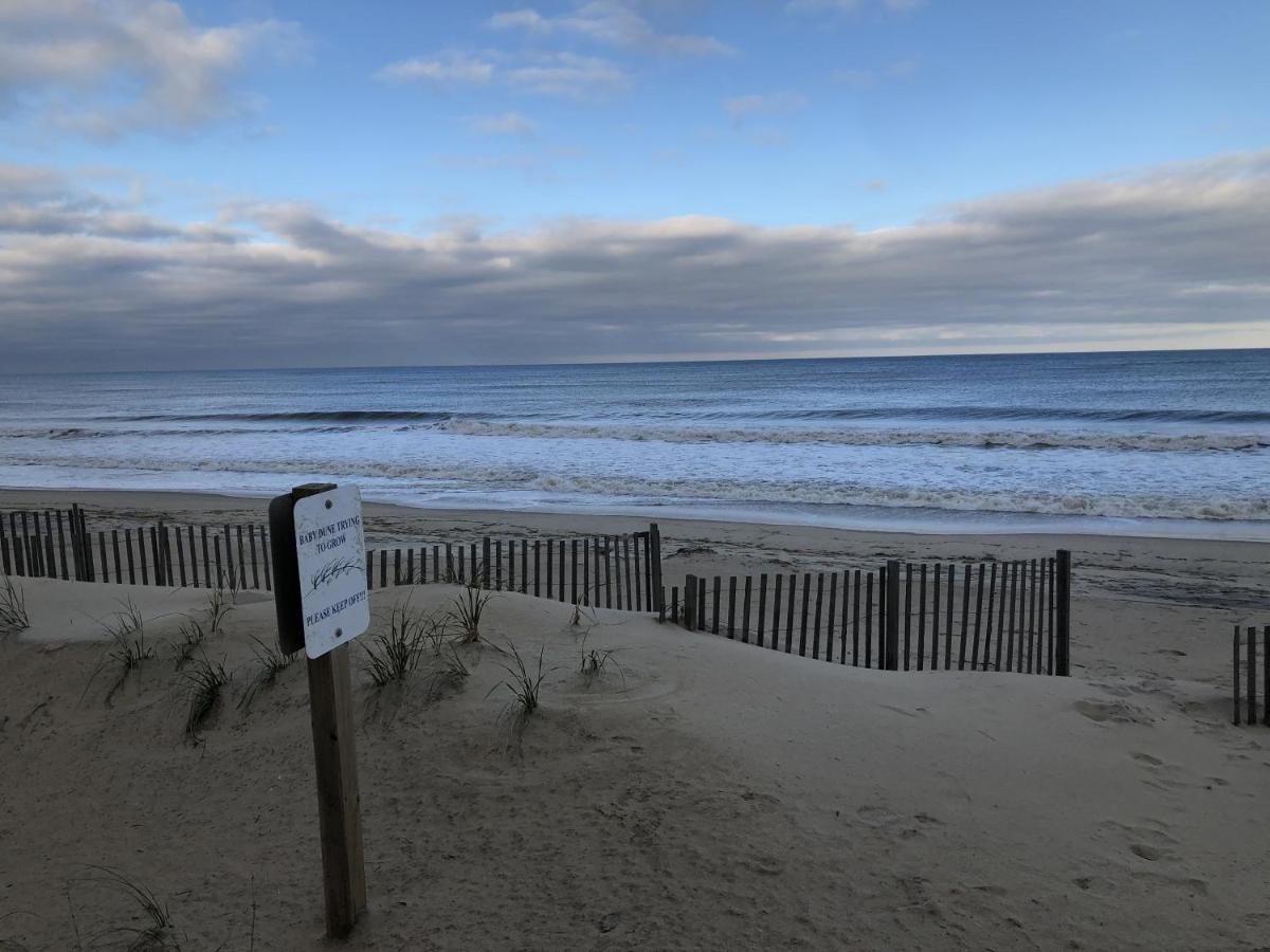Queen Anne'S Revenge At The Beach Cottage Kitty Hawk Extérieur photo