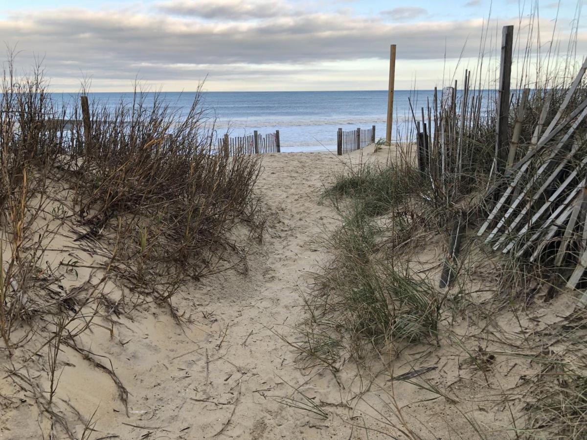 Queen Anne'S Revenge At The Beach Cottage Kitty Hawk Extérieur photo